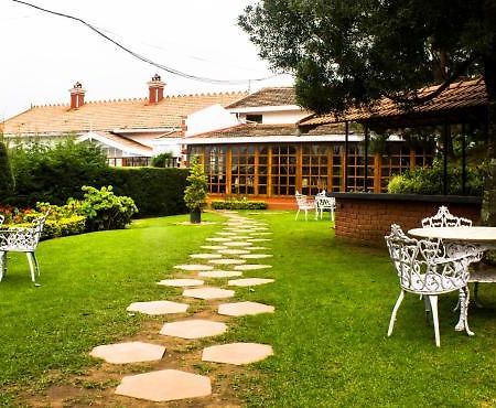 Kluney Manor Ооти Екстериор снимка