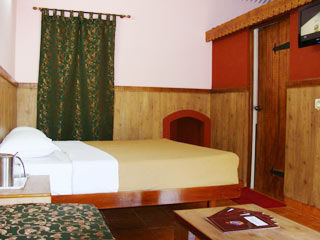 Kluney Manor Ооти Екстериор снимка